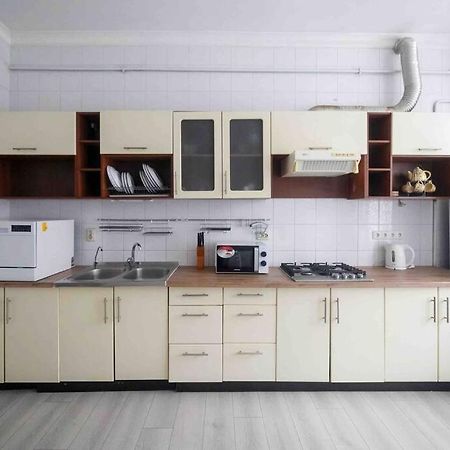 Apartments Chornovola,Lviv Dış mekan fotoğraf